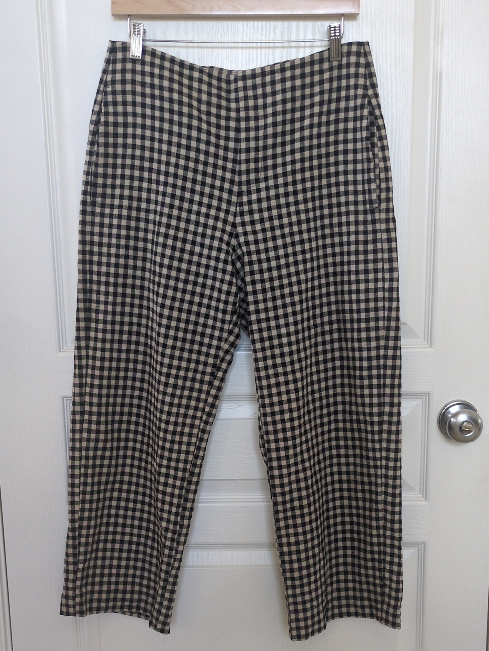 GAP Black and Cream Check Linen Pants